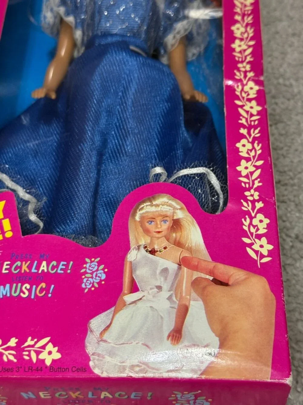 Vintage Anita Dolls With Musical Necklace #130 New Sealed